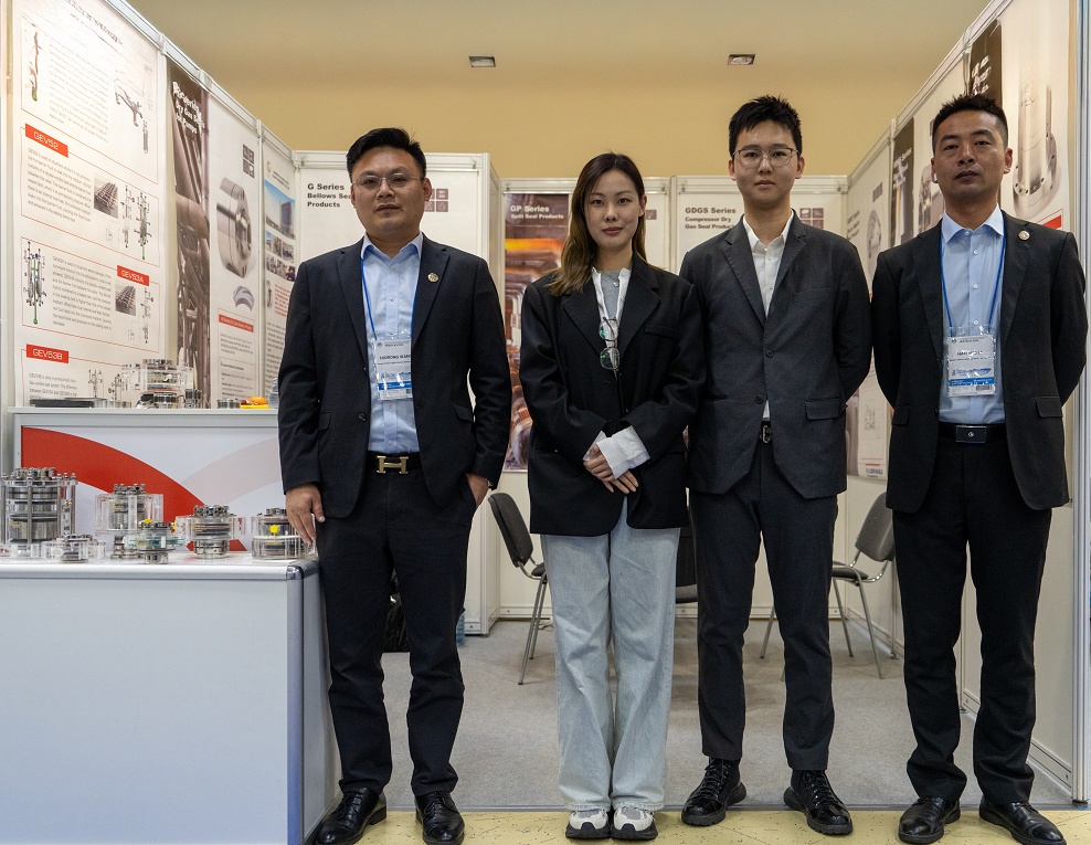 江蘇金鷹流體精彩亮相俄羅斯國(guó)際石油與天然氣展會(huì)